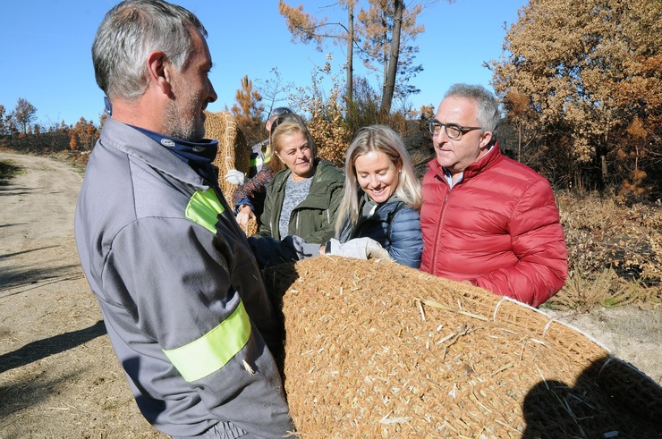 Empregarán palla nos montes de Ou Xurés para que as cinzas non cheguen a ríos. 