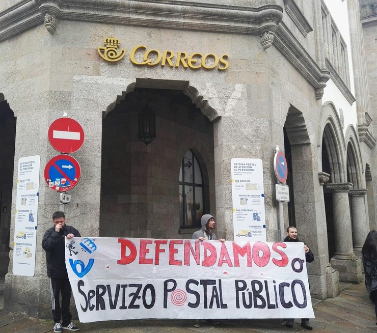 Protesta en Correos 