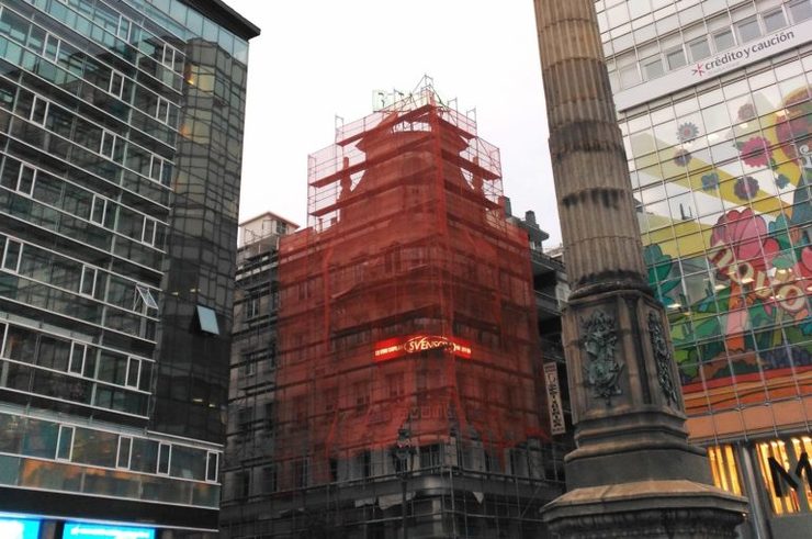 Fachada de edificio na Coruña 