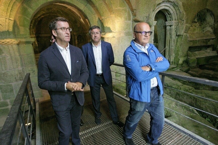 Feijóo e Baltar visitan o Mosteiro de San Pedro de Rocas