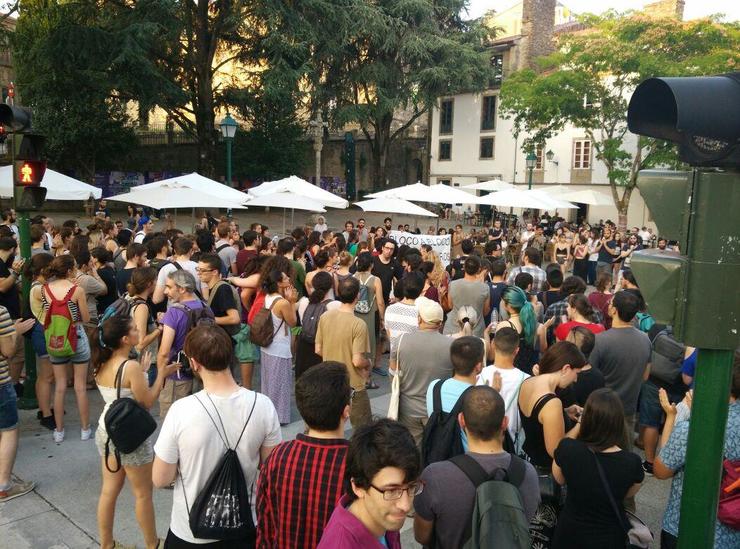 Manifestación en Santiago de apoio aos detidos polas mobilizacións dos okupas 