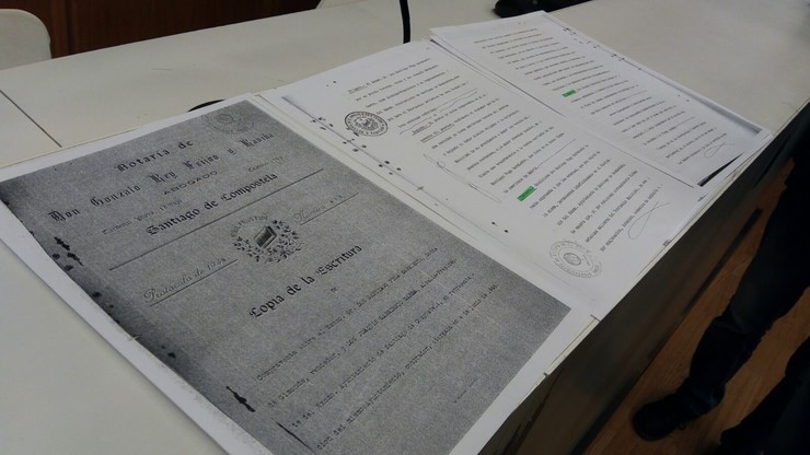 Copia do expediente de propiedade das esculturas do Mestre Mateo 