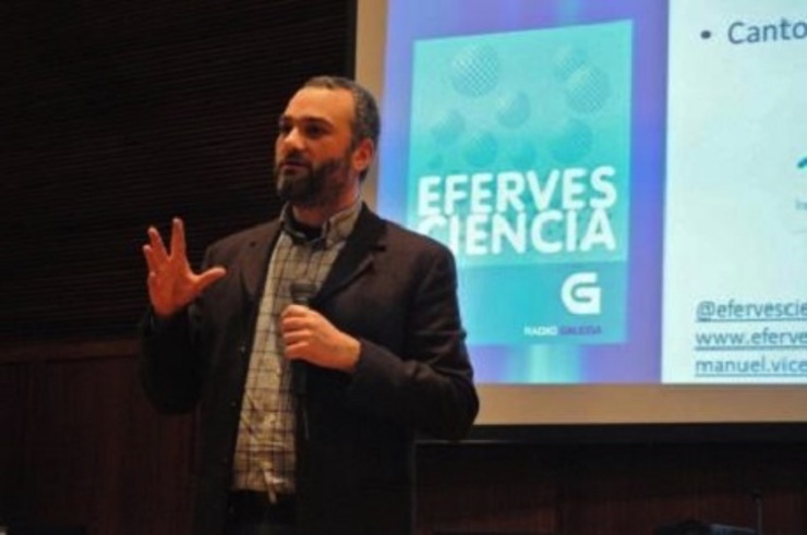 Manuel Vicente, director e presentador do programa Efervescencia de Radio Galega.