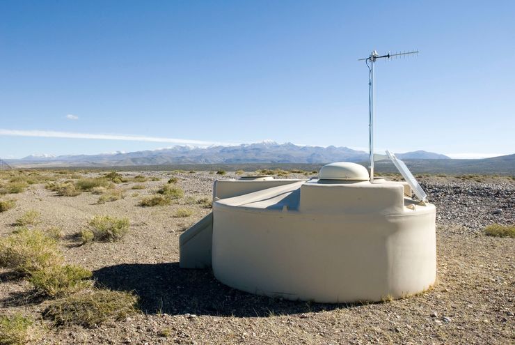 Detector Cherenkov de auga do Observatorio Auger na Pampa Amarilla, ao oeste de Arxentina 