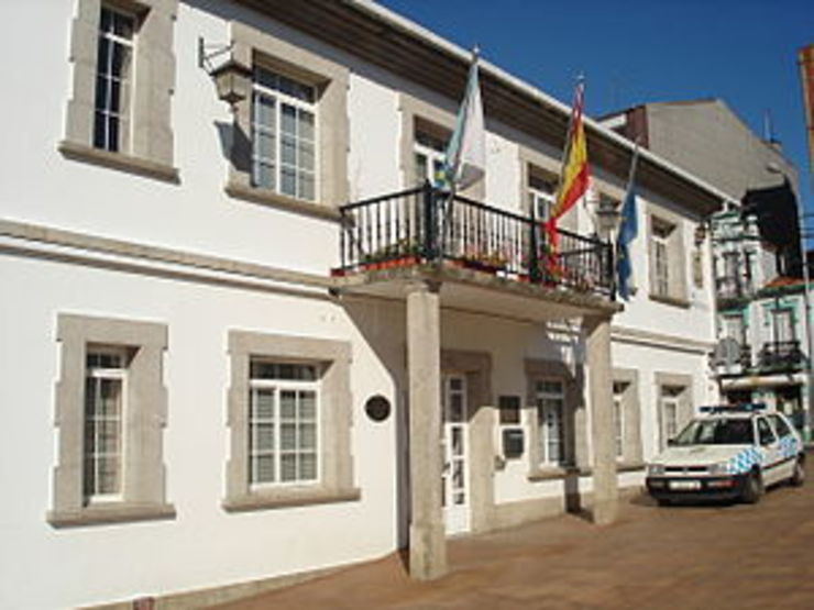 Casa do Concello de Neda / Wikipedia