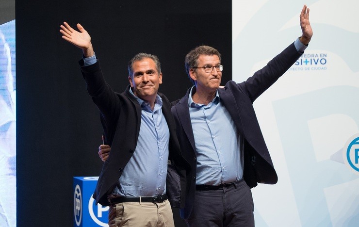 Feijóo e o candidato á Alcaldía de Pontevedra, Rafael Domínguez. PPDEG 