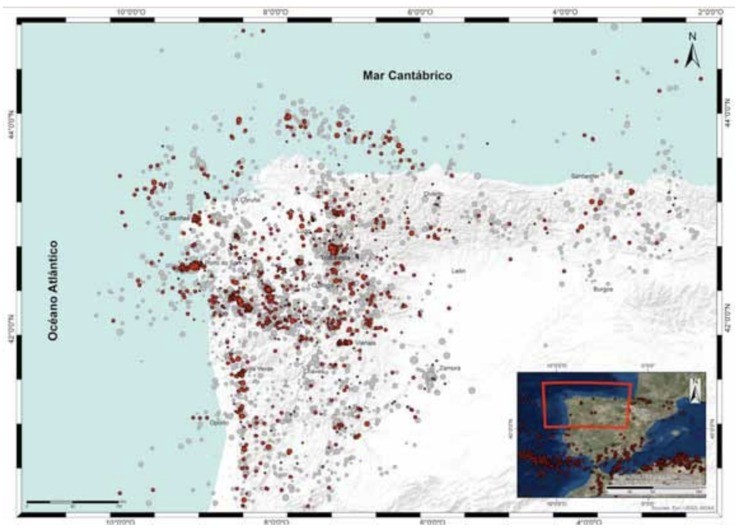  Sismicidade no noroeste peninsular. Os puntos en gris mostran os terremotos anteriores ao 28 de agosto de 2011 e en cor vermella, os posteriores. Datum  ETRS-89 / 