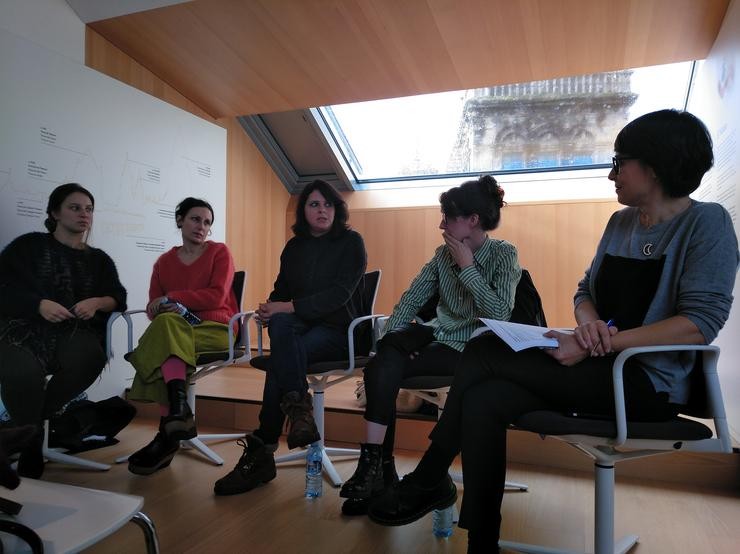 De esquerda a dereita, Anxos Fazáns, María Ruido, Jaione Camborda, Tamara Canosa e Nieves Rodríguez