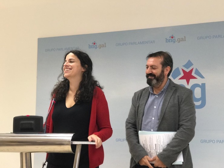 Noa Presas e Luís Bará, deputados do BNG, en rolda de prensa / Europa Press