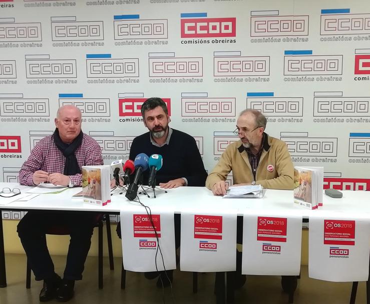 Ramón Sarmiento, Carlos Mella e Julián Gutiérrez, de Comisións Obreiras (CC.OO.). CC.OO. 
