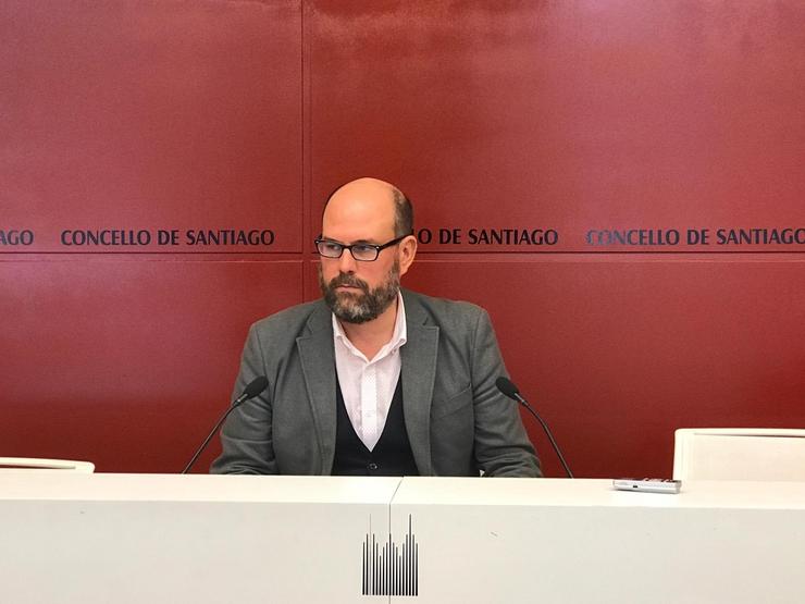 O alcalde de Santiago, Martiño Noriega, en rolda de prensa. EUROPA PRESS - Archivo