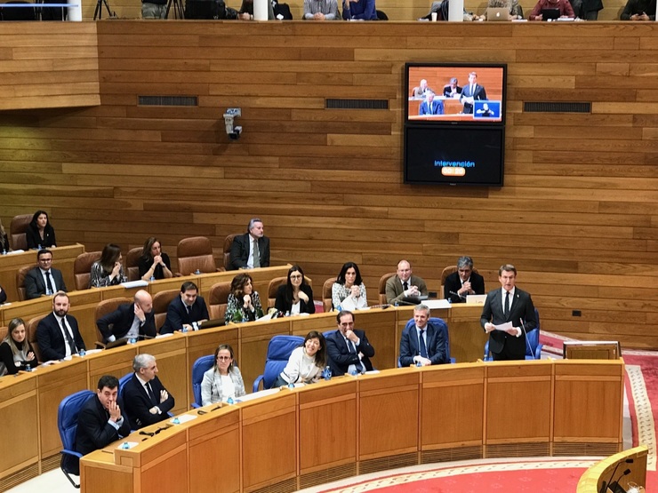 Feijóo durante a sesión de control ao Goberno este mércores no pleno 