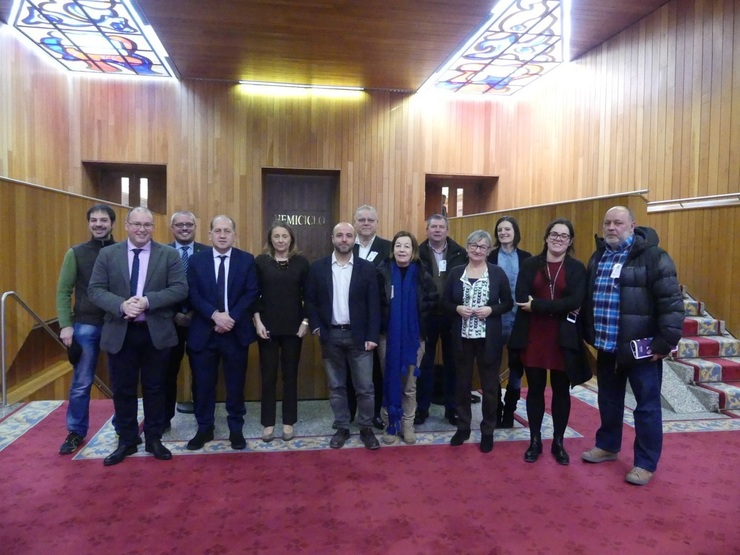 Voceiros dos grupos parlamentarios con integrantes dos medios no Día dos Medios en Galego 