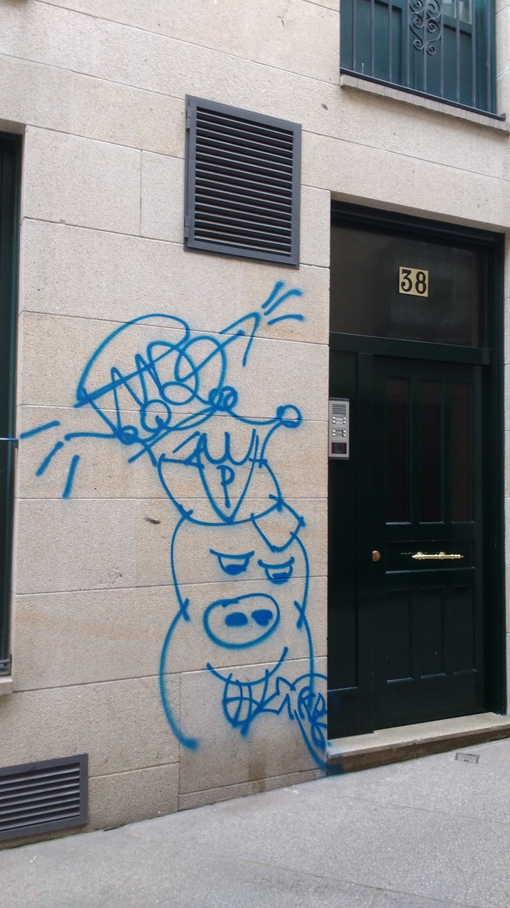 Pintada vandálica en Ourense 