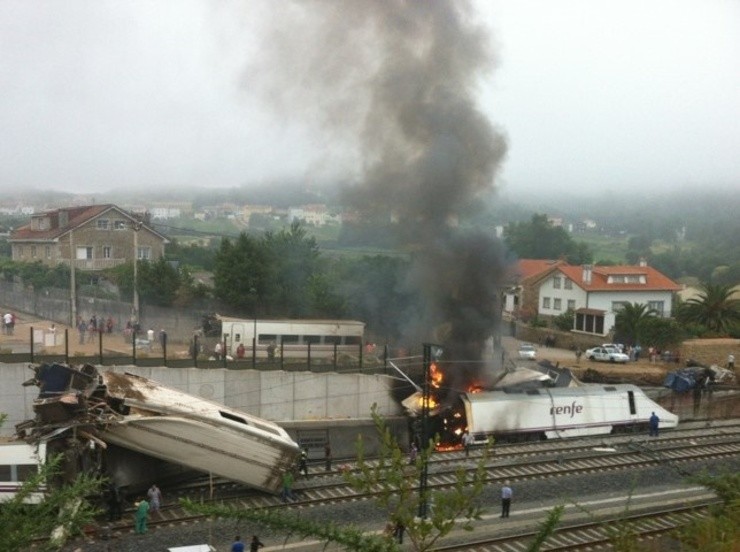 Accidente do tren Alvia en Santiago en 2013 / Europa Press 