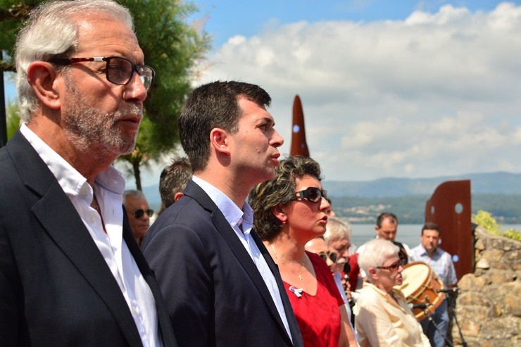Emilio Pérez Touriño e Gonzalo Caballero  nunha celebración do 25 de xullo. PSDEG