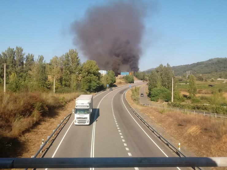 Incendio en Rubiá / AGESGA