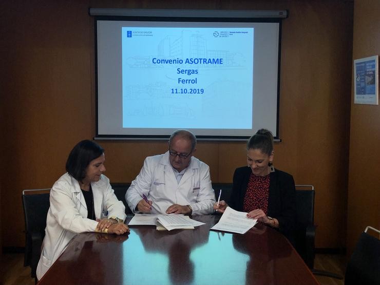 Asotrame e a área Sanitaria de Ferrol asinan un convenio para apoiar a familiares e enfermos de cancro. 