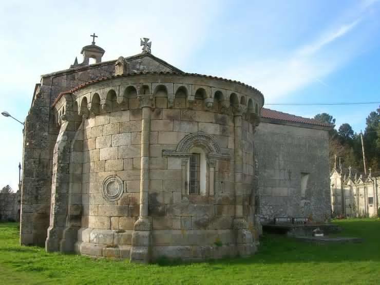 Igrexa de San Martiño de Cameixa, en Boborás/Wikipedia