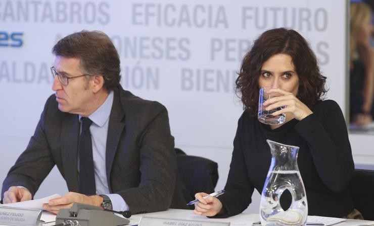 O presidente da Xunta de Galicia, Alberto Núñez Feijóo e a presidenta da Comunidad de Madrid, Isabel Díaz Ayuso 