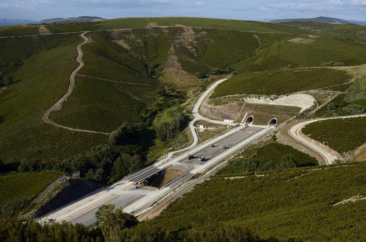 Obras do AVE no concello ourensán de Vilariño de Conso 