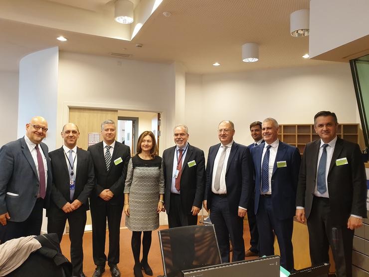 Membros do EPICAH durante a reunión sobre Turismo de Fronteira na UE/Eixo Atlántico