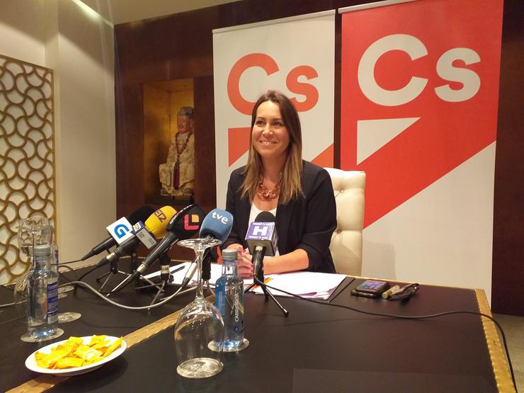 A candidata de Cidadáns ao Congreso por Pontevedra, Beatriz Piñeiro, nun almorzo informativo.. PAULA XUSTO-EUROPA PRESS 