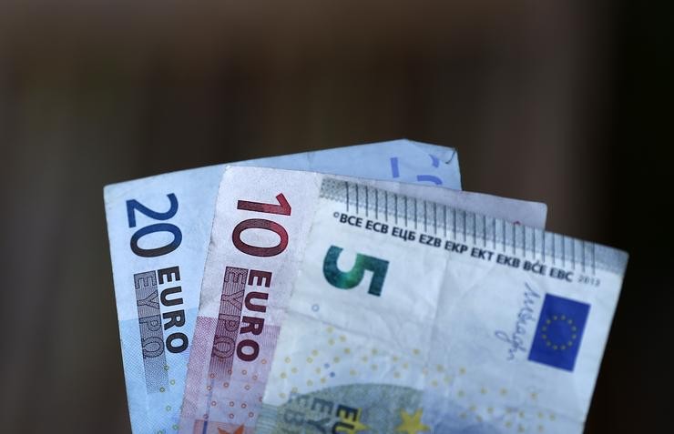 Billetes, moedas, euros, euro, diñeiro. EUROPA PRESS - Arquivo 