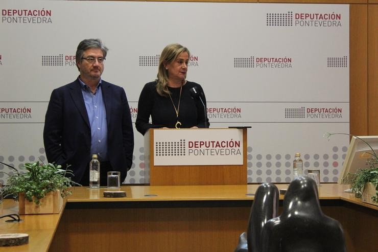 A presidenta da Deputación de Pontevedra, Carmela Silva, co director do centro Príncipe Felipe / Deputación de Pontevedra.