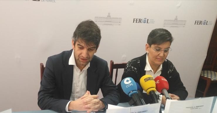 O alcalde de Ferrol en rolda de prensa. 