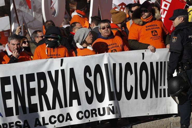 Concentración en Madrid dos traballadores de Alcoa  para esixir ao Goberno qu. Eduardo Parra - Europa Press