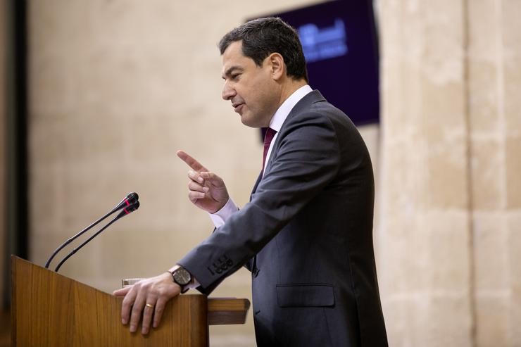 Juanma Moreno durante a sesión de investidura. Europa Press/Arquivo