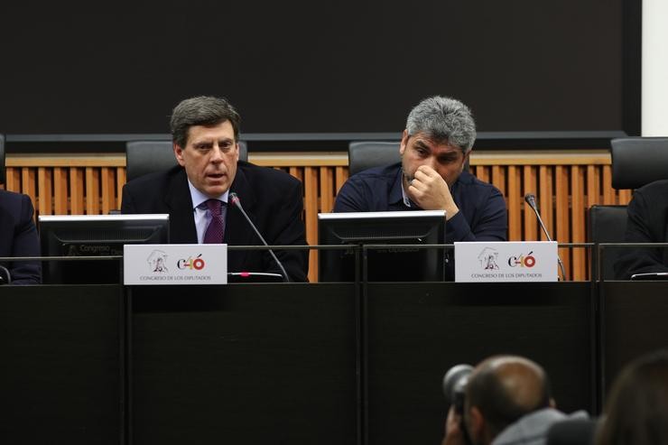 Os pais de Diana Quer e Mari Luz Cortés en rolda de prensa no Congreso. EUROPA PRESS - Arquivo 
