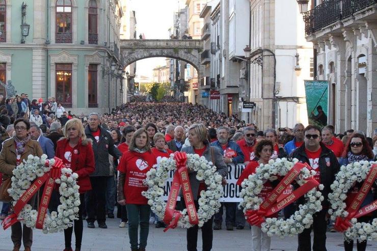 Protesta en Lugo reclamando o Servizo de Hemodinámica / LX