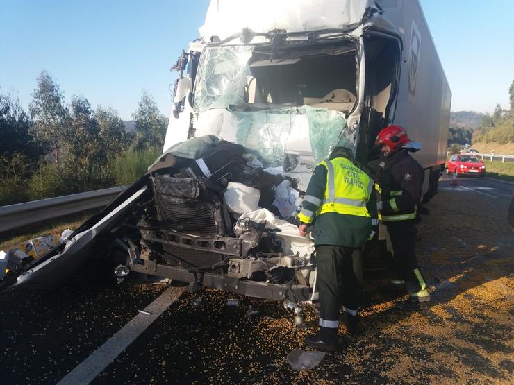 ACCIDENTE EN COIROS. GARDA CIVIL / Europa Press