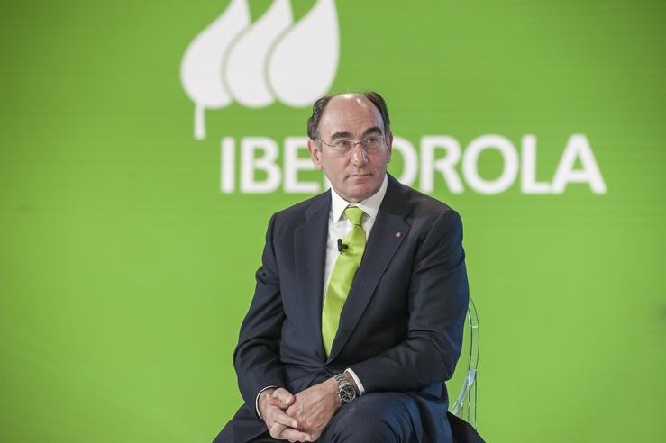 Iberdrola repartirá unha remuneración de 13,7 millóns de euros entre os seus máis de. IBERDROLA - Arquivo 