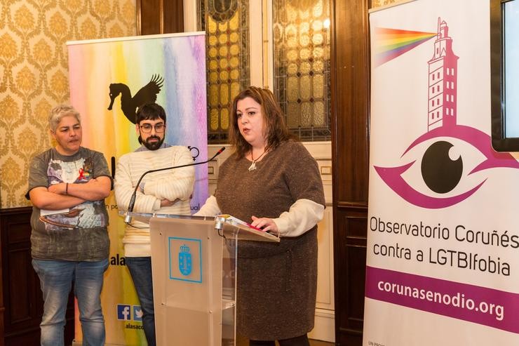 Rocío Fraga na presentación de datos do Observatorio Coruñés contra a LGTBI. CONCELLO DA CORUÑA