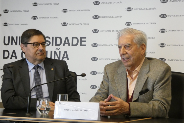 O Premio Nobel de Literatura Mario Vargas Llosa 