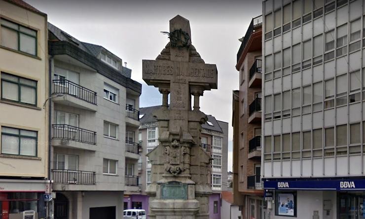 Monumento aos Mártires da Liberdade de Carral.