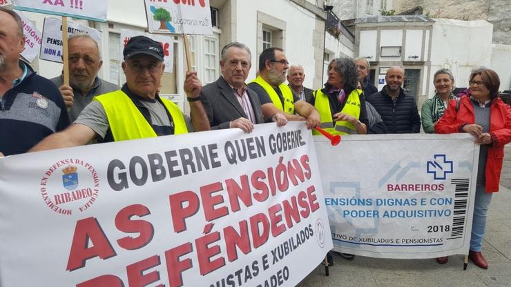 Protesta a favor dun sSistema público de pensións. 