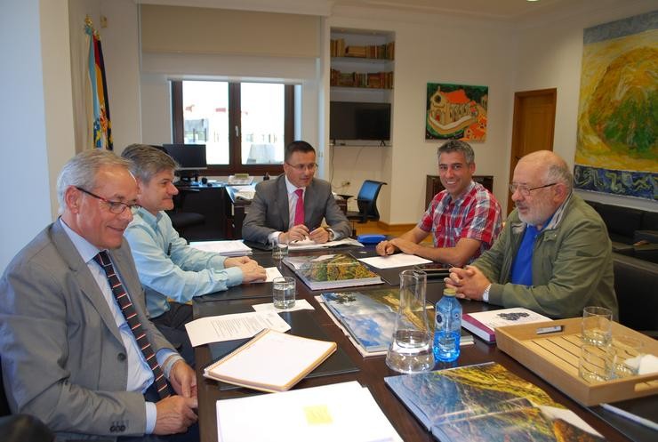 A Xunta mantén encontro coa  Sociedade Galega de Pastos e Forraxes (SGPF)