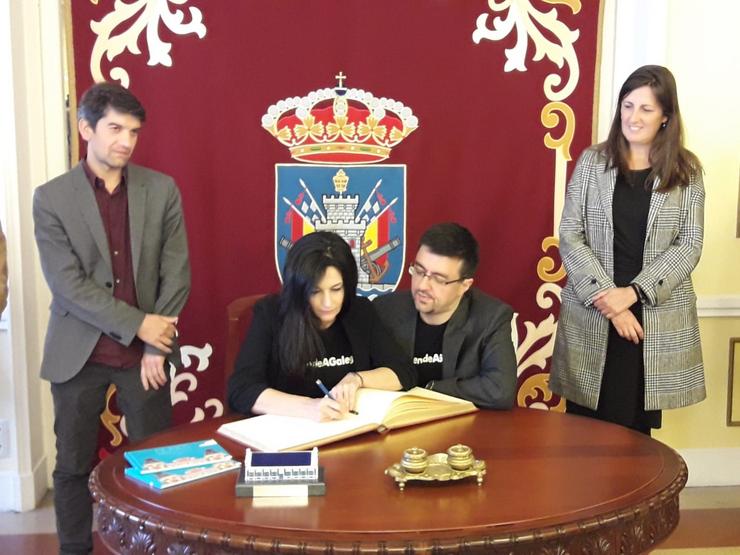 'Defende A Galega' Recolle O Premio Couso Cun Chamamento Aos Cidadáns A 'Esixir' O seu Dereito Á Información 