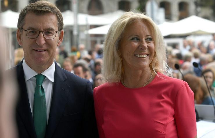 A delegada territorial da Xunta en Vigo, Corina Porro, xunto ao presidente do Goberno galego, Alberto Núñez Feijóo 