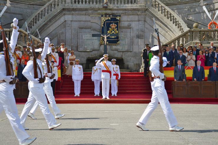 O rei Felipe V preside a entrega dos Reais Despachos na Escola Naval Militar de Marín 