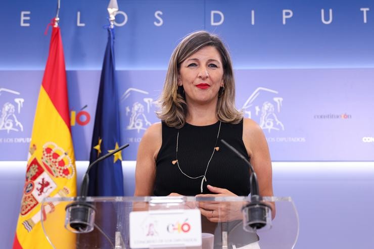 A deputada de En Común Unidas Podemos, Yolanda Díaz Pérez, ofrece unha rolda de prensa tras a súa consulta co Rei para a proposta de candidato á Presidencia do Goberno.. Jesús Hellín - Europa Press - Arquivo