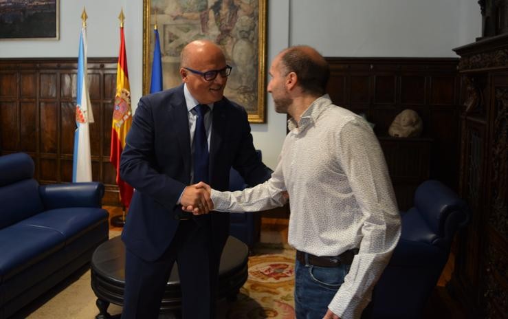 Manuel Baltar e Gonzalo Pérez Jácome reúnense en Ourense. 