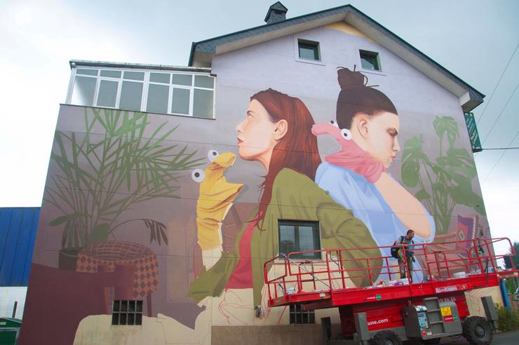 DesOrdes Creativas 2019: o mural case rematado de Artez / Uxía Iglesias