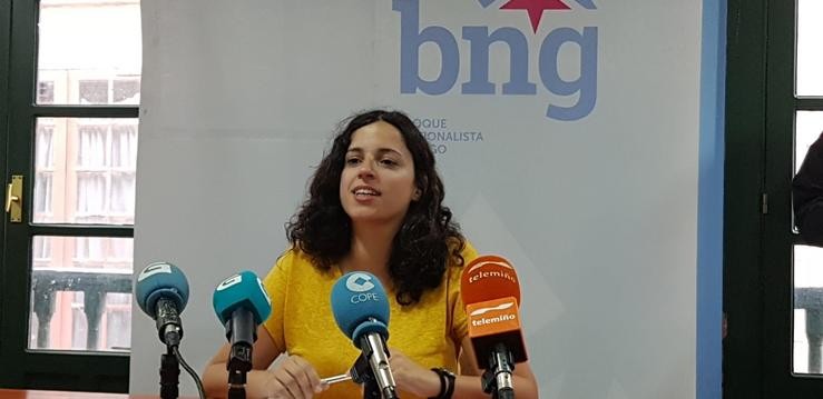 A deputada do BNG Noa Presas en rolda de prensa en Ourense. 