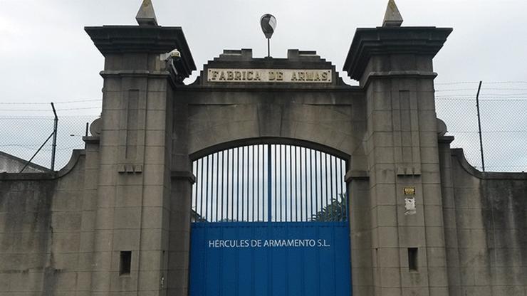 Entrada da Fábrica de Armas da Coruña