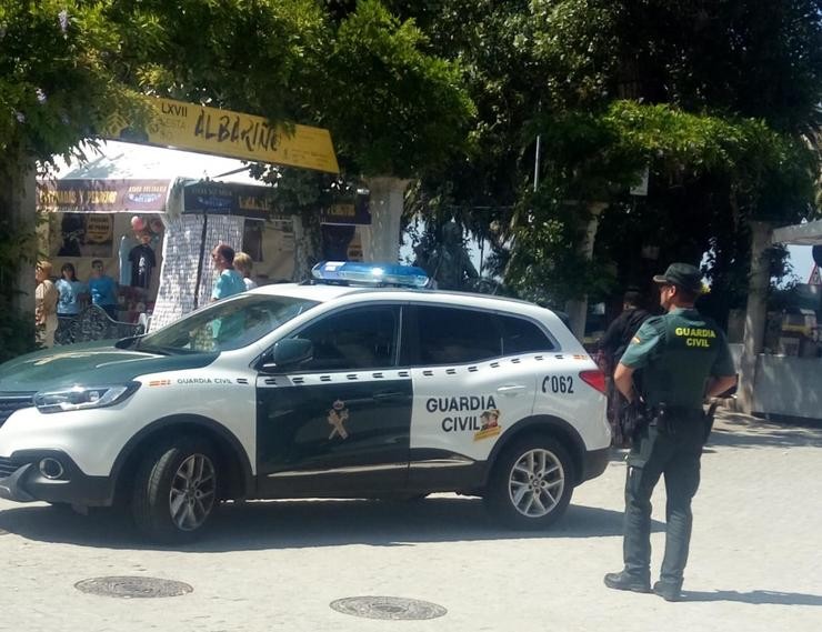 Detido un veciño de Vilagarcía por tráfico de drogas na Festa do Albariño de Cambados (Pontevedra).. GARDA CIVIL 